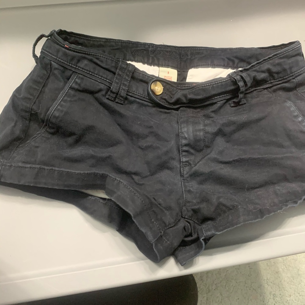 Arizona shorts. Black. Size 5.